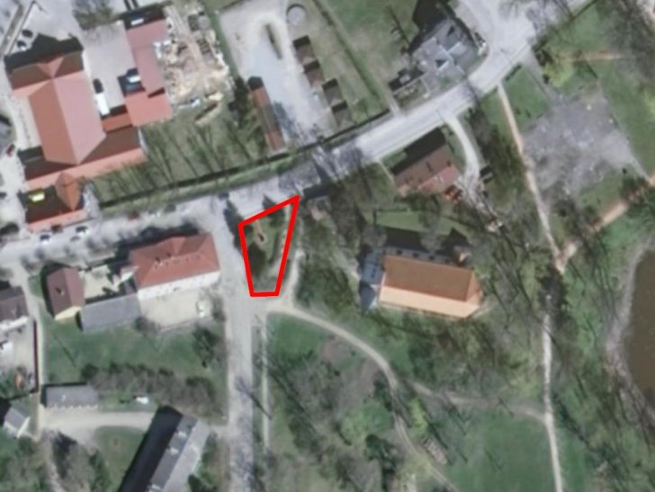 Baznīcas laukums